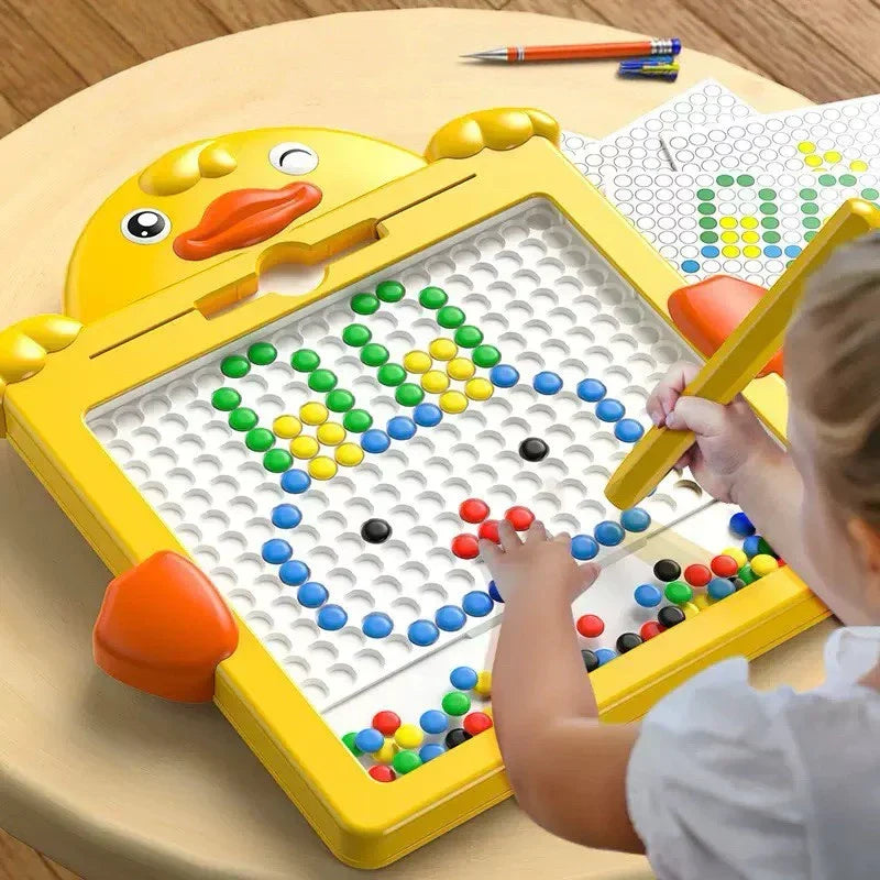 Tábua de Desenho Magnético Infantil Colorida | Brinquedo Educativo Reutilizável 49 Espaços – Brincaae